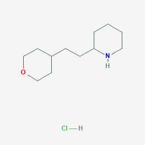 molecular formula C12H24ClNO B1492390 2-[2-(Oxan-4-yl)ethyl]piperidine hydrochloride CAS No. 2098029-32-2