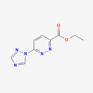 molecular formula C9H9N5O2 B1492503 6-(1H-1,2,4-トリアゾール-1-イル)ピリダジン-3-カルボン酸エチル CAS No. 1706434-83-4