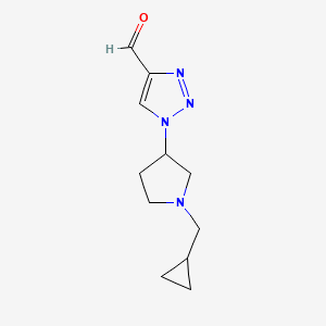 molecular formula C11H16N4O B1492529 1-(1-(cyclopropylmethyl)pyrrolidin-3-yl)-1H-1,2,3-triazole-4-carbaldehyde CAS No. 2097964-26-4