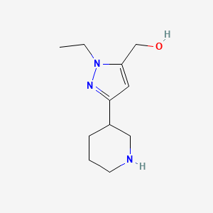 molecular formula C11H19N3O B1492713 (1-ethyl-3-(piperidin-3-yl)-1H-pyrazol-5-yl)methanol CAS No. 2091608-48-7