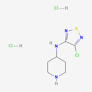molecular formula C7H13Cl3N4S B1492722 4-chloro-N-(piperidin-4-yl)-1,2,5-thiadiazol-3-amine dihydrochloride CAS No. 2098049-55-7