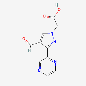 molecular formula C10H8N4O3 B1492795 2-(4-formyl-3-(pyrazin-2-yl)-1H-pyrazol-1-yl)acetic acid CAS No. 2097971-75-8