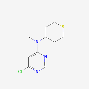 molecular formula C10H14ClN3S B1492859 6-chloro-N-methyl-N-(tetrahydro-2H-thiopyran-4-yl)pyrimidin-4-amine CAS No. 1999769-02-6