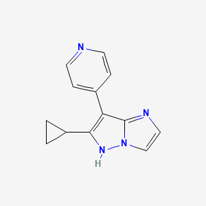 molecular formula C13H12N4 B1493029 6-cyclopropyl-7-(pyridin-4-yl)-1H-imidazo[1,2-b]pyrazole CAS No. 2098058-12-7