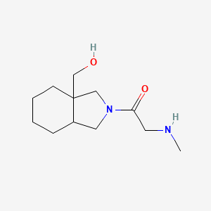 molecular formula C12H22N2O2 B1493140 1-(3a-(hydroxymethyl)octahydro-2H-isoindol-2-yl)-2-(methylamino)ethan-1-one CAS No. 2098005-19-5