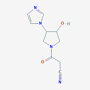 molecular formula C10H12N4O2 B1493169 3-(3-hydroxy-4-(1H-imidazol-1-yl)pyrrolidin-1-yl)-3-oxopropanenitrile CAS No. 2098116-72-2