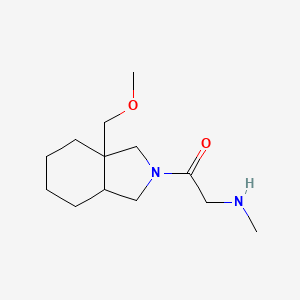 molecular formula C13H24N2O2 B1493216 1-(3a-(methoxymethyl)octahydro-2H-isoindol-2-yl)-2-(methylamino)ethan-1-one CAS No. 2098005-04-8