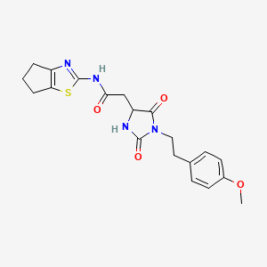 N-(5,6-dihydro-4H-cyclopenta[d][1,3]thiazol-2-yl)-2-{1-[2-(4-methoxyphenyl)ethyl]-2,5-dioxoimidazolidin-4-yl}acetamide