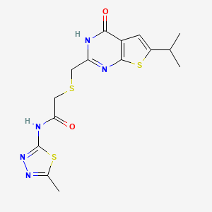 2-({[4-hydroxy-6-(propan-2-yl)thieno[2,3-d]pyrimidin-2-yl]methyl}sulfanyl)-N-[(2E)-5-methyl-1,3,4-thiadiazol-2(3H)-ylidene]acetamide