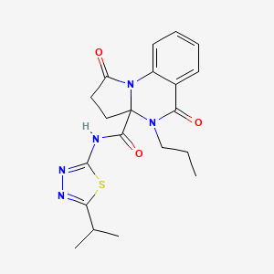 1,5-dioxo-N-[(2Z)-5-(propan-2-yl)-1,3,4-thiadiazol-2(3H)-ylidene]-4-propyl-2,3,4,5-tetrahydropyrrolo[1,2-a]quinazoline-3a(1H)-carboxamide