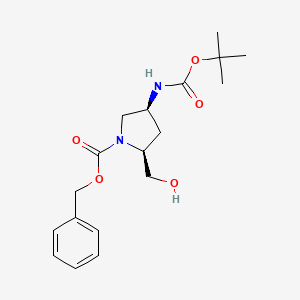 molecular formula C18H26N2O5 B1494122 (2S,4S)-Benzyl 4-((tert-butoxycarbonyl)amino)-2-(hydroxymethyl)pyrrolidine-1-carboxylate 