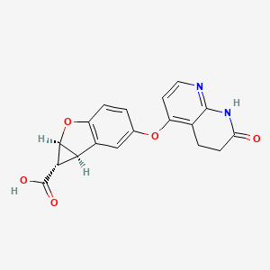 molecular formula C18H14N2O5 B1494500 (1S,1aS,6bR)-5-((7-oxo-5,6,7,8-tetrahydro-1,8-naphthyridin-4-yl)oxy)-1a,6b-dihydro-1H-cyclopropa[b]benzofuran-1-carboxylic acid 