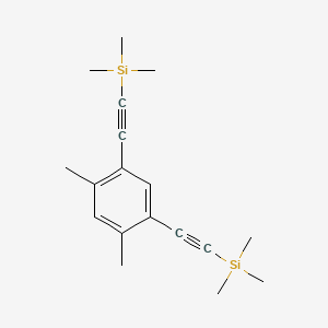 molecular formula C18H26Si2 B1495381 1,5-Dimethyl-2,4-bis[2-(trimethylsilyl)ethynyl]benzene CAS No. 1379822-08-8