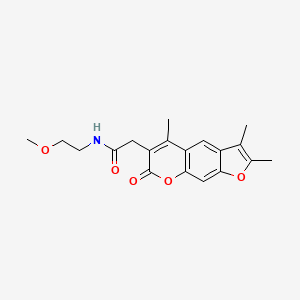 N-(2-methoxyethyl)-2-(2,3,5-trimethyl-7-oxo-7H-furo[3,2-g]chromen-6-yl)acetamide