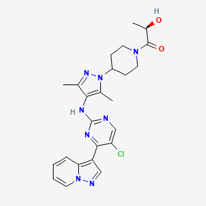 molecular formula C24H27ClN8O2 B1495937 (2R)-1-[4-[4-[(5-Chloro-4-pyrazolo[1,5-a]pyridin-3-ylpyrimidin-2-yl)amino]-3,5-dimethylpyrazol-1-yl]piperidin-1-yl]-2-hydroxypropan-1-one CAS No. 1905412-80-7
