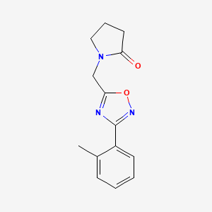 1-{[3-(2-Methylphenyl)-1,2,4-oxadiazol-5-yl]methyl}pyrrolidin-2-one