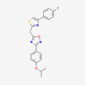 molecular formula C21H18FN3O2S B14963658 5-{[4-(4-Fluorophenyl)-1,3-thiazol-2-yl]methyl}-3-[4-(propan-2-yloxy)phenyl]-1,2,4-oxadiazole 