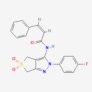 (2Z)-N-[2-(4-fluorophenyl)-5,5-dioxido-2,6-dihydro-4H-thieno[3,4-c]pyrazol-3-yl]-3-phenylacrylamide