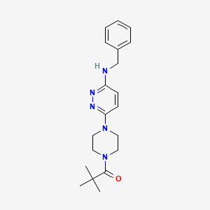 1-{4-[6-(Benzylamino)-3-pyridazinyl]piperazino}-2,2-dimethyl-1-propanone