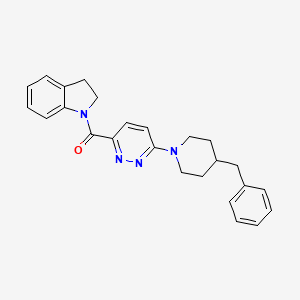 (6-(4-Benzylpiperidin-1-yl)pyridazin-3-yl)(indolin-1-yl)methanone