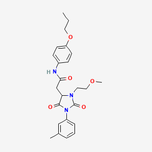 2-[3-(2-methoxyethyl)-1-(3-methylphenyl)-2,5-dioxoimidazolidin-4-yl]-N-(4-propoxyphenyl)acetamide