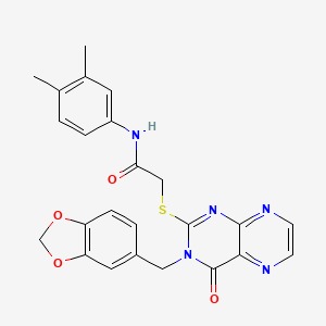 2-({3-[(2H-1,3-benzodioxol-5-yl)methyl]-4-oxo-3,4-dihydropteridin-2-yl}sulfanyl)-N-(3,4-dimethylphenyl)acetamide