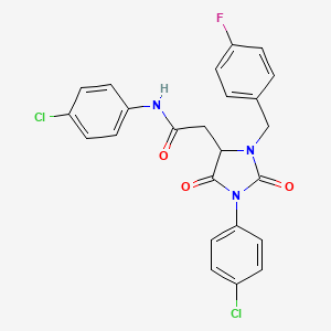 N-(4-chlorophenyl)-2-[1-(4-chlorophenyl)-3-(4-fluorobenzyl)-2,5-dioxoimidazolidin-4-yl]acetamide