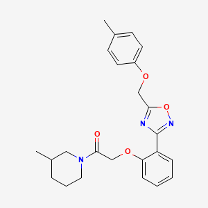 2-(2-{5-[(4-Methylphenoxy)methyl]-1,2,4-oxadiazol-3-yl}phenoxy)-1-(3-methylpiperidin-1-yl)ethanone