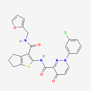 1-(3-chlorophenyl)-N-{3-[(furan-2-ylmethyl)carbamoyl]-5,6-dihydro-4H-cyclopenta[b]thiophen-2-yl}-4-oxo-1,4-dihydropyridazine-3-carboxamide