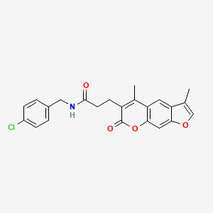 molecular formula C23H20ClNO4 B14990226 N-(4-chlorobenzyl)-3-(3,5-dimethyl-7-oxo-7H-furo[3,2-g]chromen-6-yl)propanamide 