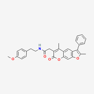 molecular formula C30H27NO5 B14990640 2-(2,5-dimethyl-7-oxo-3-phenyl-7H-furo[3,2-g]chromen-6-yl)-N-[2-(4-methoxyphenyl)ethyl]acetamide 