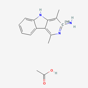 molecular formula C15H17N3O2 B1499111 Acetic acid;1,4-dimethyl-5H-(614C)pyridino[4,3-b]indol-3-amine CAS No. 210049-08-4