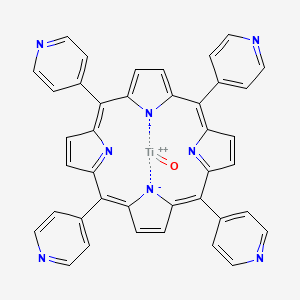 molecular formula C40H24N8OTi B1499421 Oxo[5,10,15,20-tetra(4-pyridyl)porphinato]titanium(IV) 