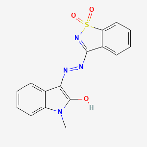 (3Z)-3-[2-(1,1-dioxido-1,2-benzothiazol-3-yl)hydrazinylidene]-1-methyl-1,3-dihydro-2H-indol-2-one