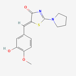 (5Z)-5-(3-hydroxy-4-methoxybenzylidene)-2-(pyrrolidin-1-yl)-1,3-thiazol-4(5H)-one