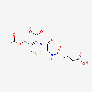 3-[(Acetyloxy)methyl]-7-[(4-carboxybutanoyl)amino]-8-oxo-5-thia-1-azabicyclo[4.2.0]oct-2-ene-2-carboxylic acid