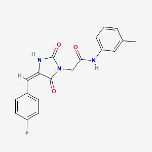 molecular formula C19H16FN3O3 B15027969 2-[(4E)-4-(4-fluorobenzylidene)-2,5-dioxoimidazolidin-1-yl]-N-(3-methylphenyl)acetamide 