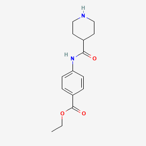 molecular formula C15H20N2O3 B1503458 4-[(Piperidine-4-carbonyl)amino]benzoic acid ethyl ester CAS No. 433712-61-9