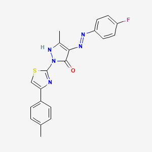 (4E)-4-[2-(4-fluorophenyl)hydrazinylidene]-5-methyl-2-[4-(4-methylphenyl)-1,3-thiazol-2-yl]-2,4-dihydro-3H-pyrazol-3-one