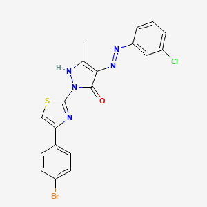 (4Z)-2-[4-(4-bromophenyl)-1,3-thiazol-2-yl]-4-[2-(3-chlorophenyl)hydrazinylidene]-5-methyl-2,4-dihydro-3H-pyrazol-3-one