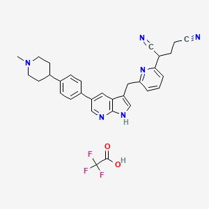 molecular formula C32H31F3N6O2 B15055155 2-(6-((5-(4-(1-Methylpiperidin-4-yl)phenyl)-1H-pyrrolo[2,3-b]pyridin-3-yl)methyl)pyridin-2-yl)pentanedinitrile 2,2,2-trifluoroacetate 