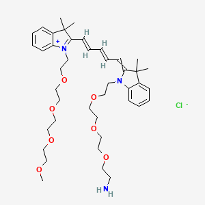 2-[2-[2-[2-[2-[(2E,4E)-5-[1-[2-[2-[2-(2-methoxyethoxy)ethoxy]ethoxy]ethyl]-3,3-dimethylindol-1-ium-2-yl]penta-2,4-dienylidene]-3,3-dimethylindol-1-yl]ethoxy]ethoxy]ethoxy]ethanamine;chloride