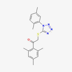 2-((1-(2,5-Dimethylphenyl)-1H-tetraazol-5-YL)thio)-1-mesitylethanone