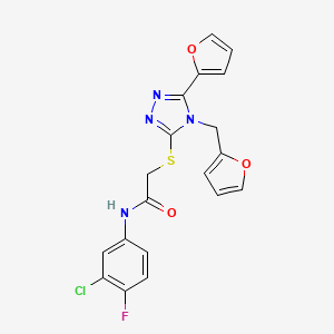 N-(3-chloro-4-fluorophenyl)-2-{[5-(furan-2-yl)-4-(furan-2-ylmethyl)-4H-1,2,4-triazol-3-yl]sulfanyl}acetamide