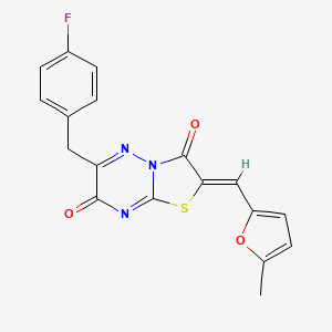 molecular formula C18H12FN3O3S B15099151 (2Z)-6-(4-fluorobenzyl)-2-[(5-methylfuran-2-yl)methylidene]-7H-[1,3]thiazolo[3,2-b][1,2,4]triazine-3,7(2H)-dione 