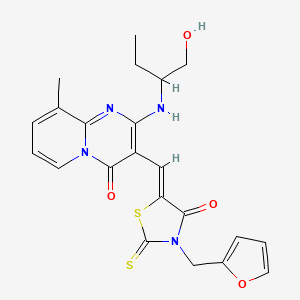 3-{(Z)-[3-(furan-2-ylmethyl)-4-oxo-2-thioxo-1,3-thiazolidin-5-ylidene]methyl}-2-[(1-hydroxybutan-2-yl)amino]-9-methyl-4H-pyrido[1,2-a]pyrimidin-4-one