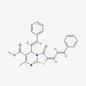 molecular formula C26H22N2O3S B15101935 methyl (2E)-7-methyl-3-oxo-5-[(E)-2-phenylethenyl]-2-[(2E)-3-phenylprop-2-en-1-ylidene]-2,3-dihydro-5H-[1,3]thiazolo[3,2-a]pyrimidine-6-carboxylate 