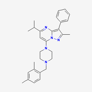 7-[4-(2,4-Dimethylbenzyl)piperazin-1-yl]-2-methyl-3-phenyl-5-(propan-2-yl)pyrazolo[1,5-a]pyrimidine