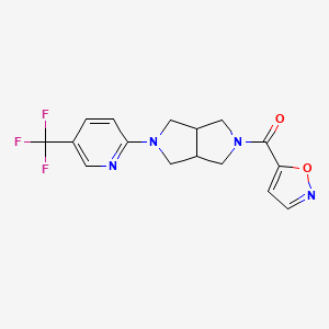 molecular formula C16H15F3N4O2 B15112591 2-[5-(1,2-Oxazole-5-carbonyl)-octahydropyrrolo[3,4-c]pyrrol-2-yl]-5-(trifluoromethyl)pyridine 