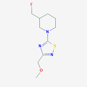 molecular formula C10H16FN3OS B15113282 3-(Fluoromethyl)-1-[3-(methoxymethyl)-1,2,4-thiadiazol-5-yl]piperidine 